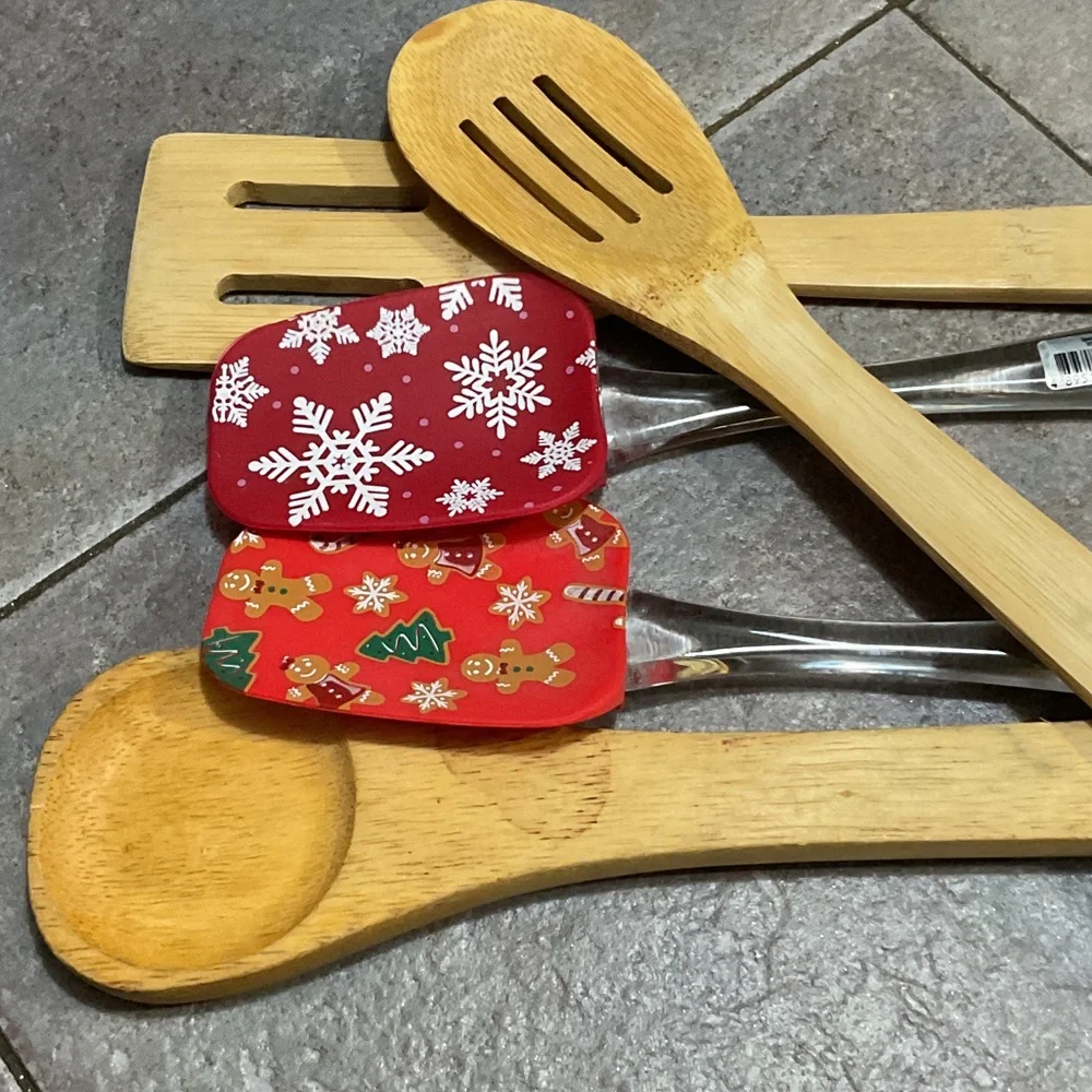 Wooden and Red Holiday Kitchen Utensils